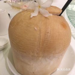 新加坡海鮮共和國 名勝世界圣陶沙海濱坊 的椰子水好不好吃 用戶評價口味怎么樣 新加坡美食椰子水實拍圖片 大眾點評